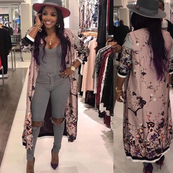 🖤🖤Long Bomber Jacket🖤🖤 - Picture 3 of 3